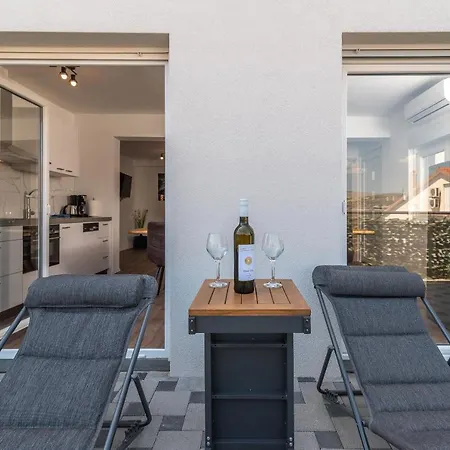 Delux Apartment Eva Trogir Exterior photo